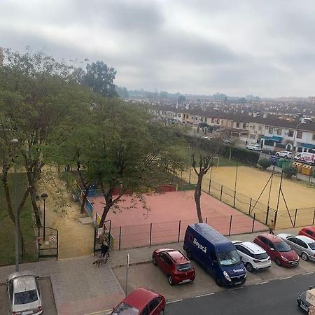 Ferienwohnung Vistas Desde Montequinto Dos Hermanas Exterior foto